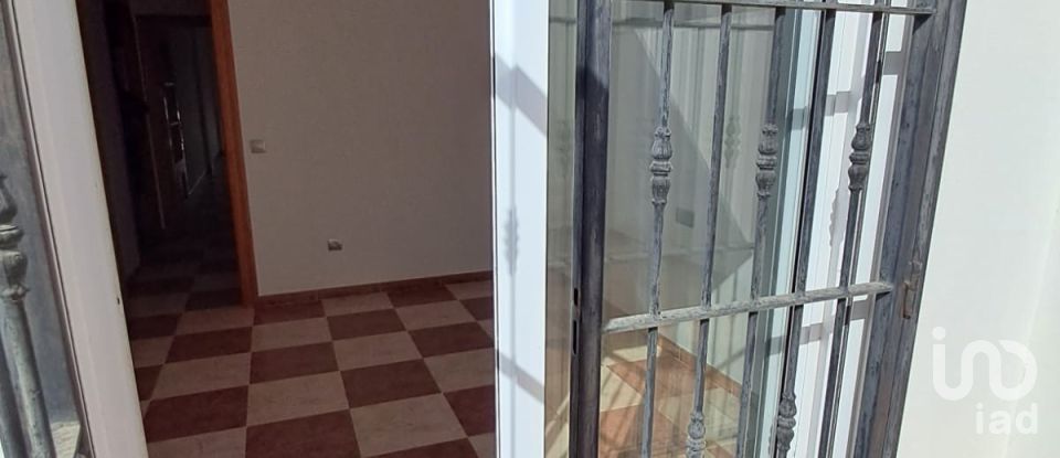 Pis 3 habitacions de 100 m² a Almendricos (30893)