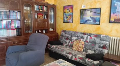 Casa 6 habitaciones de 148 m² en Veguellina de Fondo (24358)