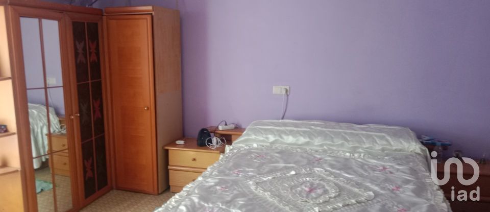 House 6 bedrooms of 148 m² in Veguellina de Fondo (24358)