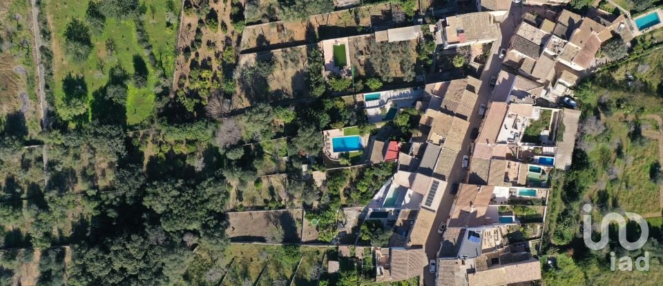 Village house 4 bedrooms of 241 m² in Campanet (07310)