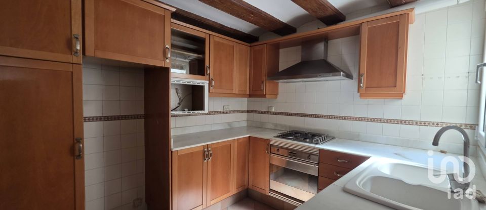 Pis 5 habitacions de 119 m² a Barcelona (08002)