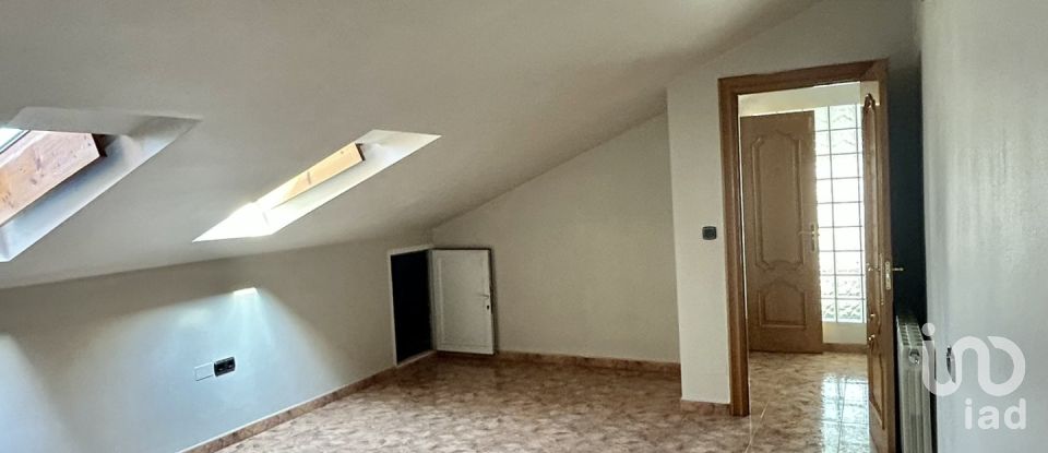 House/villa 6 bedrooms of 300 m² in Alcedo de Alba (24649)