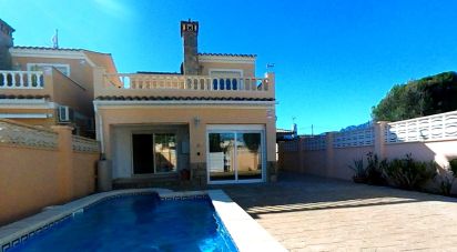 House 4 bedrooms of 163 m² in Mont-Roig del Camp (43892)