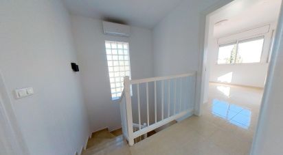 House 4 bedrooms of 163 m² in Mont-Roig del Camp (43892)