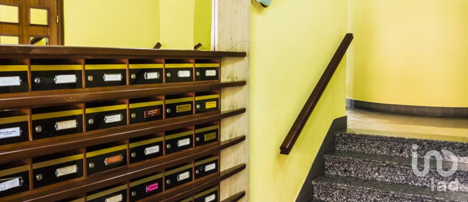 Apartment 2 bedrooms of 70 m² in Avilés (33402)