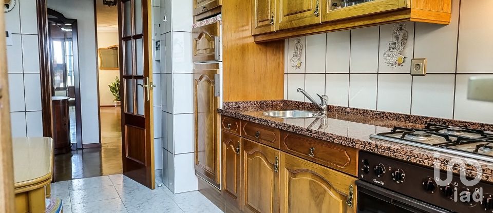 Apartment 2 bedrooms of 70 m² in Avilés (33402)