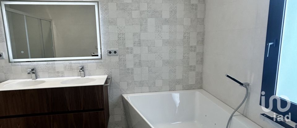 Chalet 5 habitaciones de 367 m² en San Pedro del Pinatar (30740)