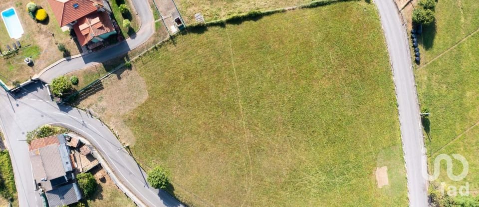 Terrain à bâtir de 5 366 m² à Arroyo (33392)