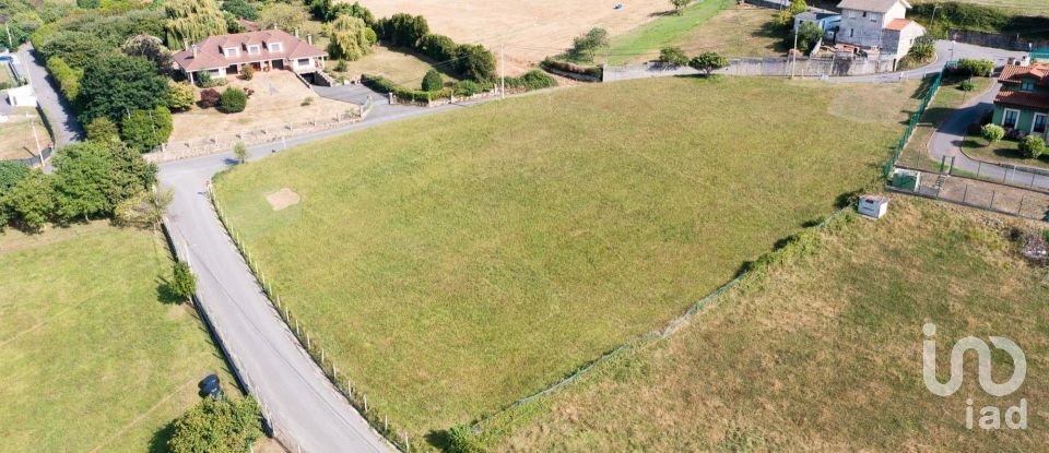 Terrain à bâtir de 5 366 m² à Arroyo (33392)