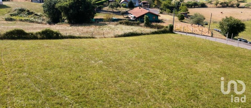 Terrain à bâtir de 5 366 m² à Arroyo (33392)