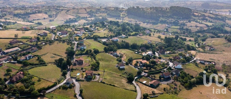 Terrain à bâtir de 5 366 m² à Arroyo (33392)