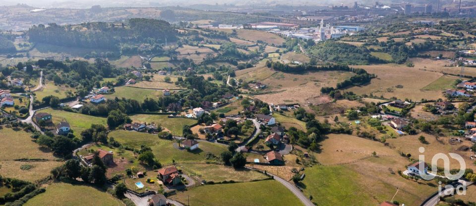 Terrain à bâtir de 5 366 m² à Arroyo (33392)