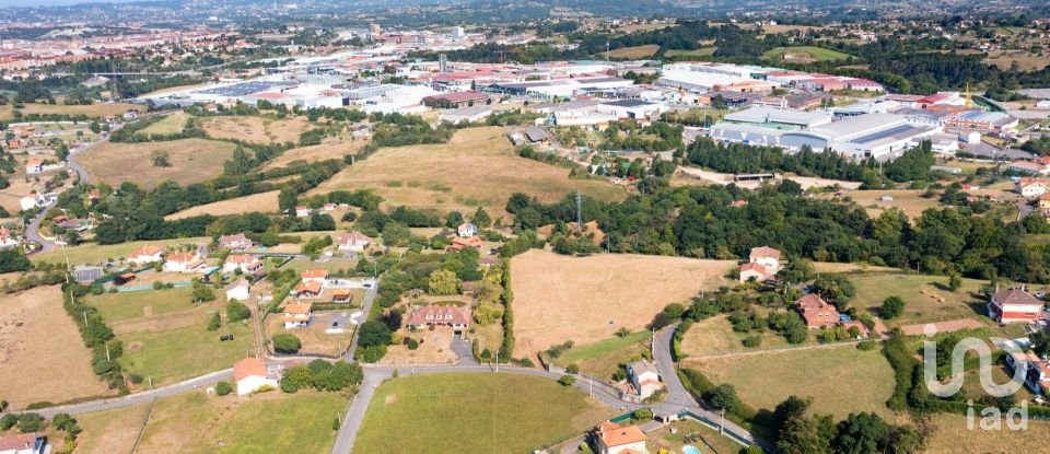 Terrain à bâtir de 5 366 m² à Arroyo (33392)