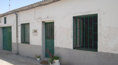 House 3 bedrooms of 70 m² in Herreros de Suso (05146)
