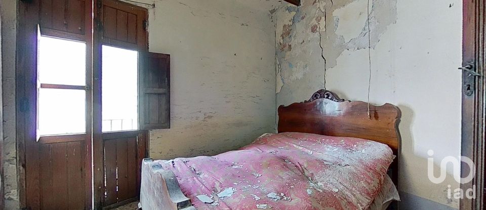 Casa de poble 5 habitacions de 332 m² a Eslida (12528)