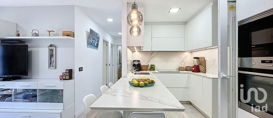 Piso 3 habitaciones de 88 m² en Aren (36992)