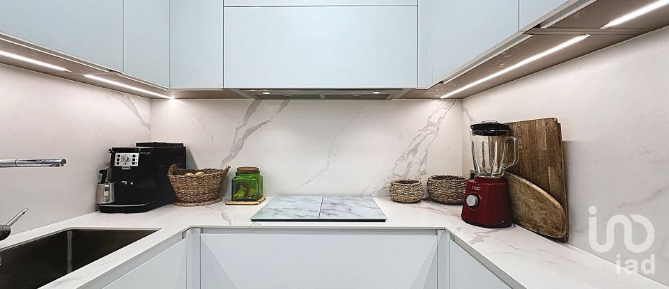 Piso 3 habitaciones de 88 m² en Aren (36992)