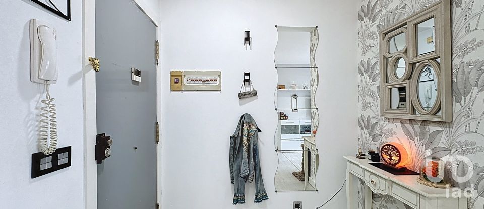 Piso 3 habitaciones de 88 m² en Aren (36992)