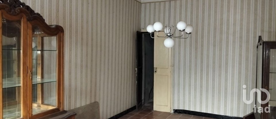 Casa 4 habitaciones de 244 m² en Cervera (25200)