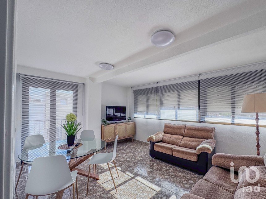 Appartement 2 chambres de 57 m² à Los Arenales del Sol (03195)