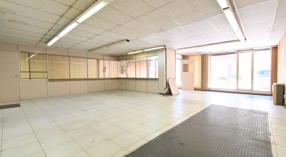 Botiga / Local comercial de 925 m² a Barcelona (08038)
