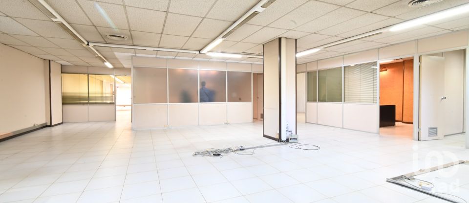 Boutique/Local commercial de 925 m² à Barcelona (08038)