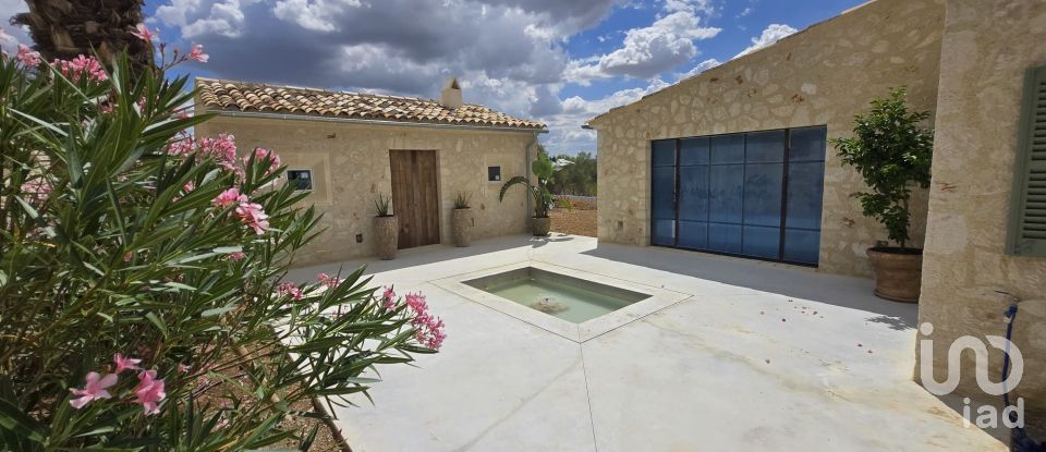 Cottage 6 bedrooms of 718 m² in Montuiri (07230)