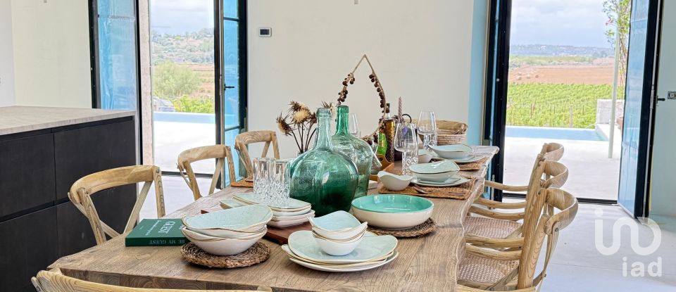 Cottage 6 bedrooms of 718 m² in Montuiri (07230)