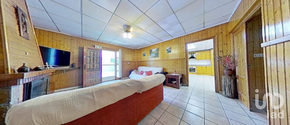 Casa de poble 6 habitacions de 275 m² a Catral (03158)