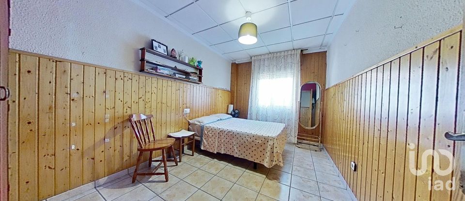 Casa de poble 6 habitacions de 275 m² a Catral (03158)