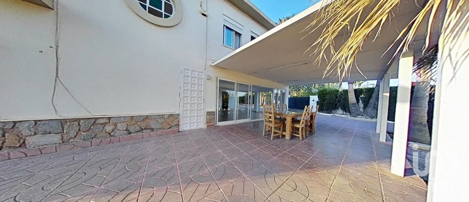 Cottage 6 bedrooms of 357 m² in Elx/Elche (03205)