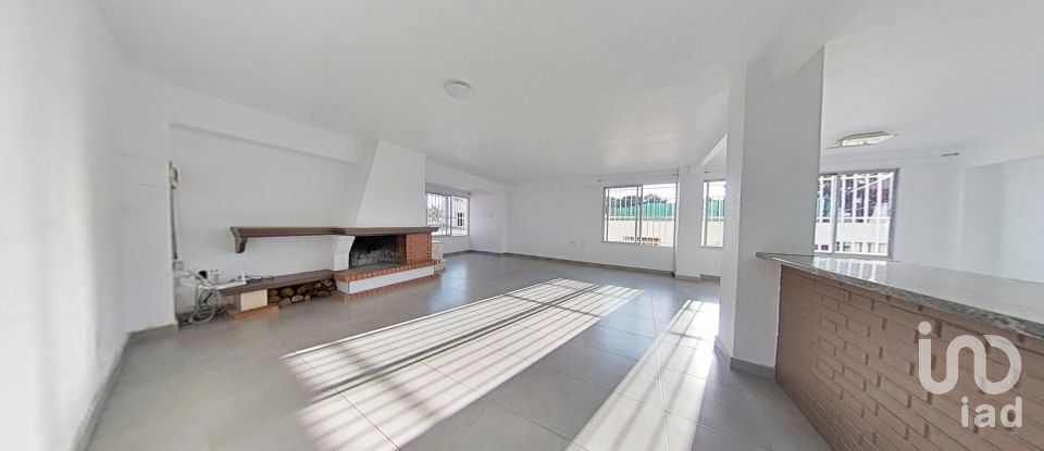 Cottage 6 bedrooms of 357 m² in Elx/Elche (03205)