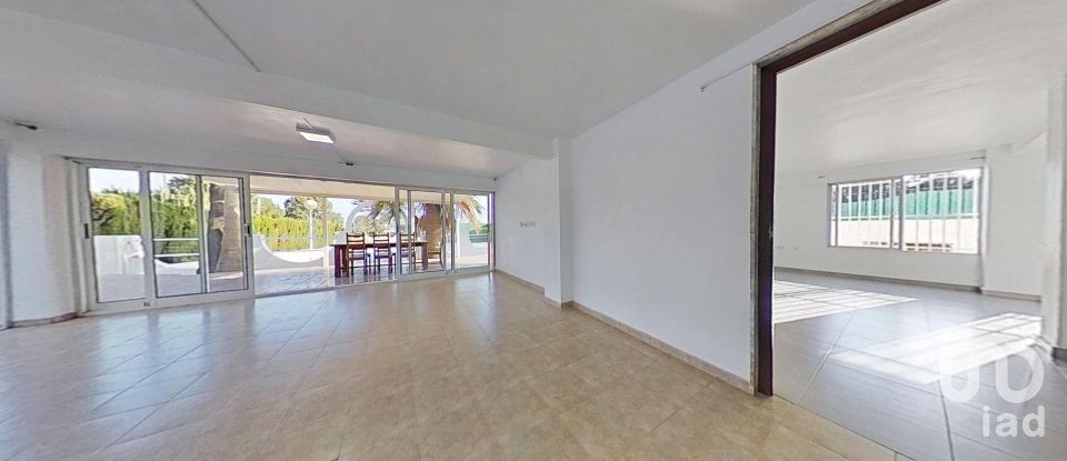 Cottage 6 bedrooms of 357 m² in Elx/Elche (03205)