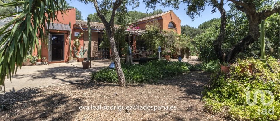 Hacienda / Cortijo 8 habitaciones de 296 m² en Lepe (21440)