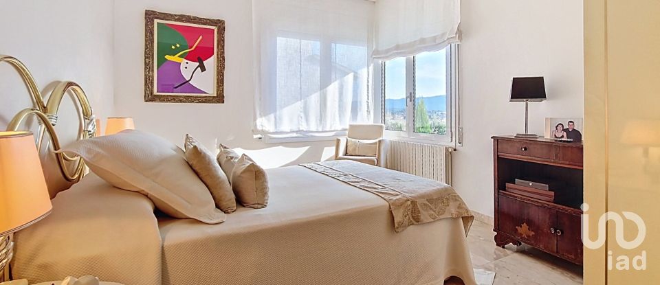 Maison 3 chambres de 250 m² à La Bisbal d'Emporda (17100)