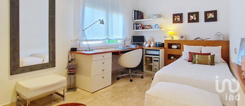 Maison 3 chambres de 250 m² à La Bisbal d'Emporda (17100)