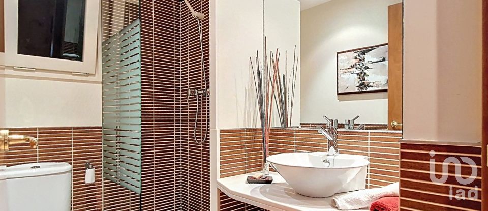 Maison 3 chambres de 250 m² à La Bisbal d'Emporda (17100)