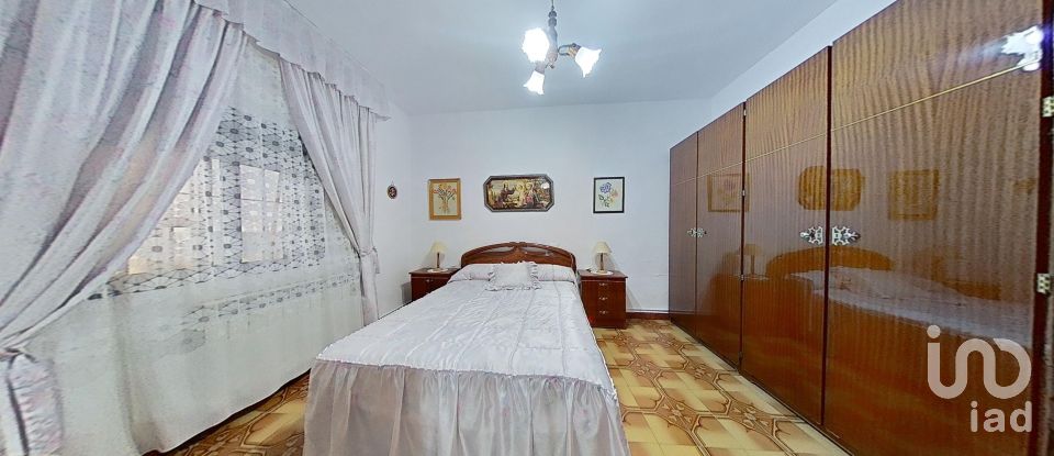 Immeuble de 560 m² à Ruidera (13249)