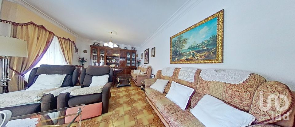 Immeuble de 560 m² à Ruidera (13249)