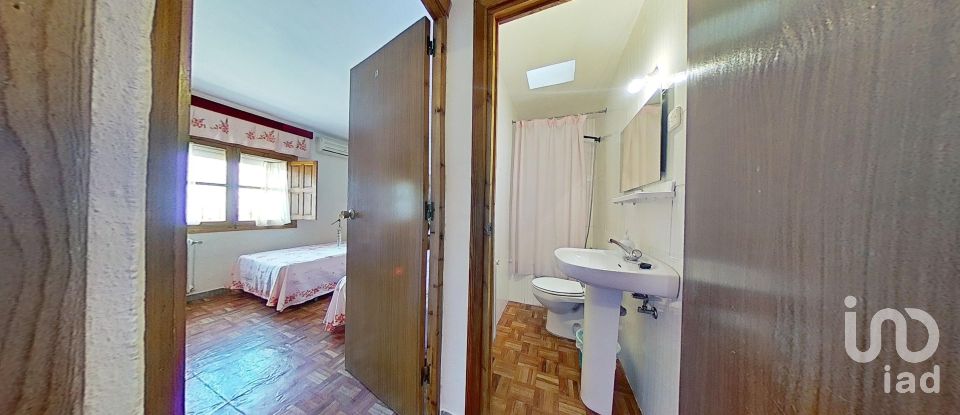 Immeuble de 560 m² à Ruidera (13249)