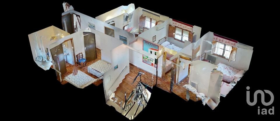 Immeuble de 560 m² à Ruidera (13249)