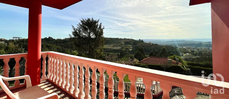 Chalet 5 habitaciones de 336 m² en Acea Da Ma (15174)