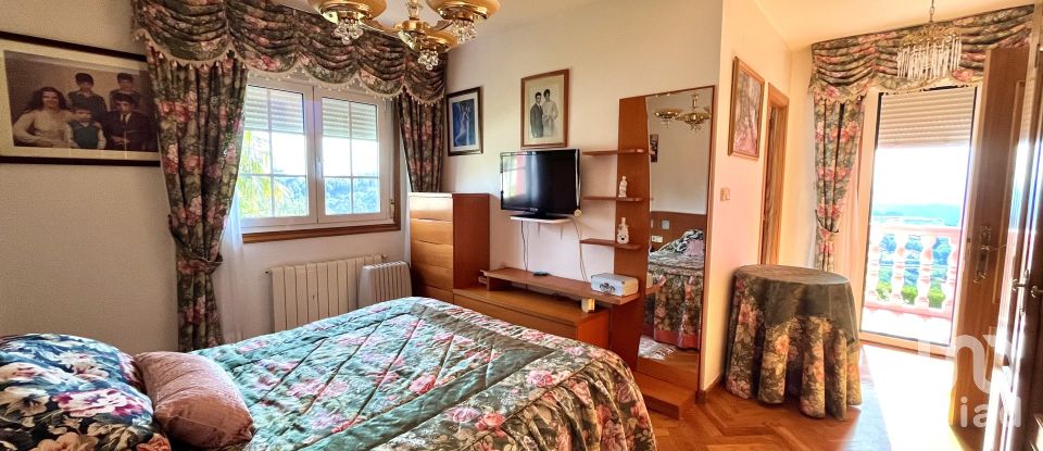 Chalet 5 habitaciones de 336 m² en Acea Da Ma (15174)