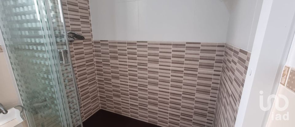 Appartement 3 chambres de 82 m² à Deltebre (43580)