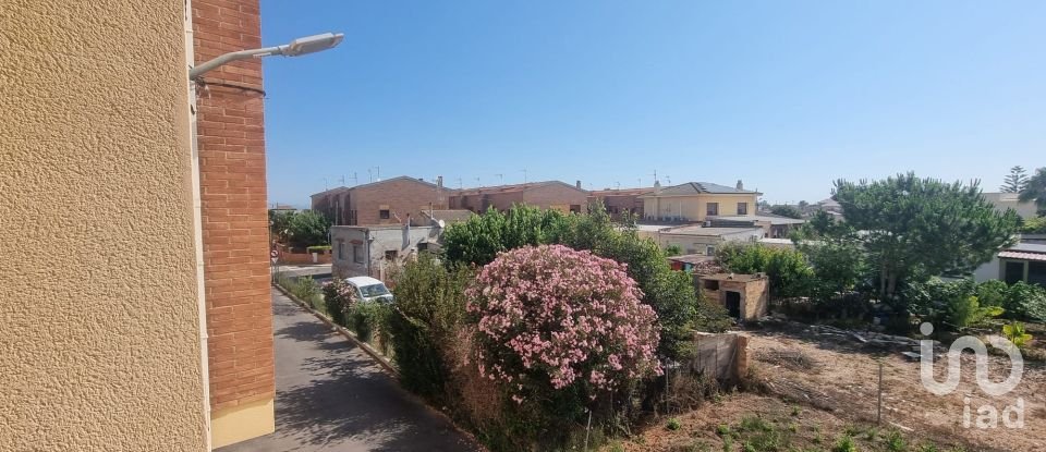 Appartement 3 chambres de 82 m² à Deltebre (43580)