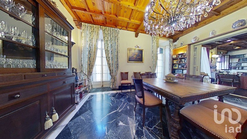 Palacete 8 habitaciones de 550 m² en Almuñécar (18690)