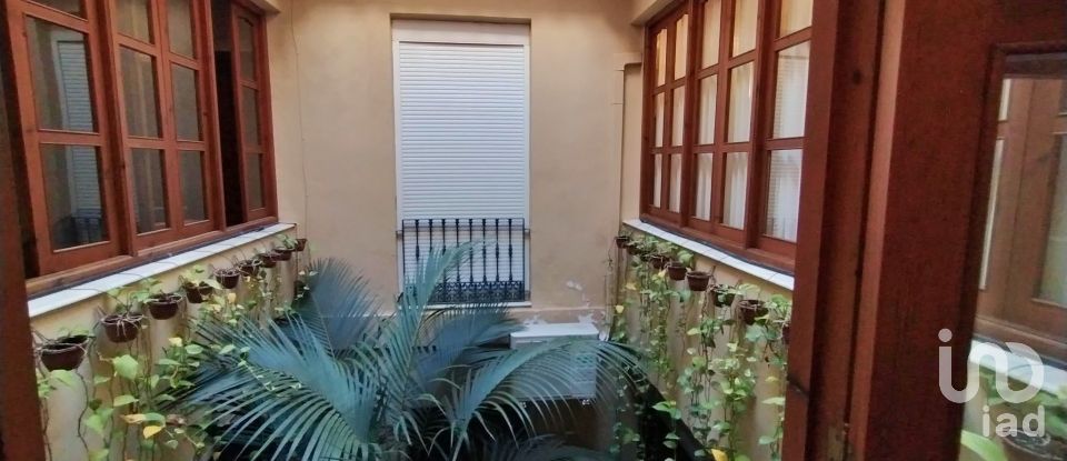 Palacete 8 habitaciones de 550 m² en Almuñécar (18690)