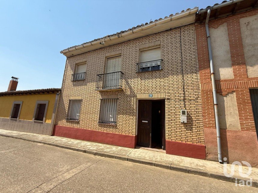 Casa 3 habitaciones de 108 m² en Becilla de Valderaduey (47670)