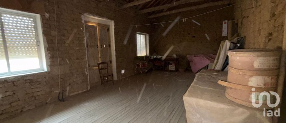 Casa 3 habitaciones de 108 m² en Becilla de Valderaduey (47670)