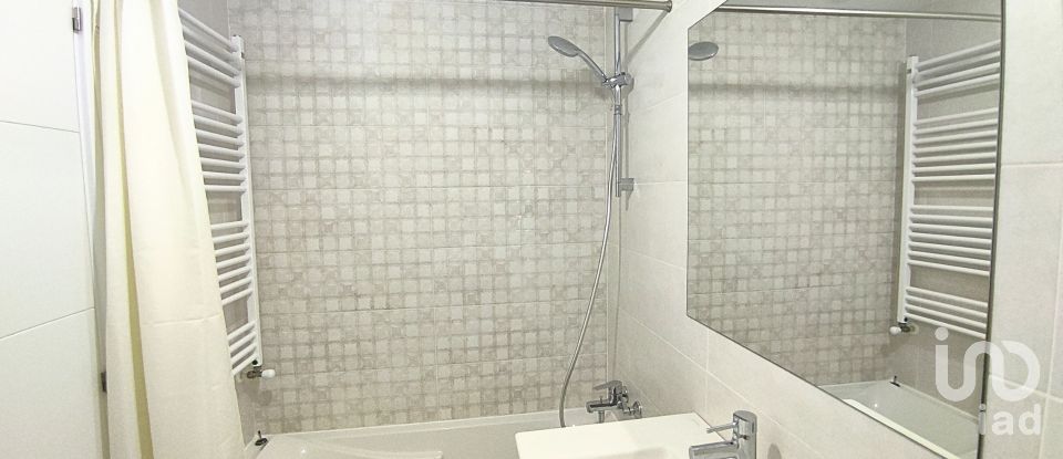 Pis 3 habitacions de 109 m² a Bilbao (48004)